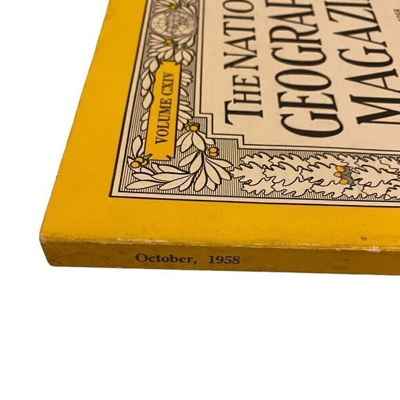 Vintage Natural Geographic Magazine from 1958 Vol CXIV Number 4 - Picture 7 of 9